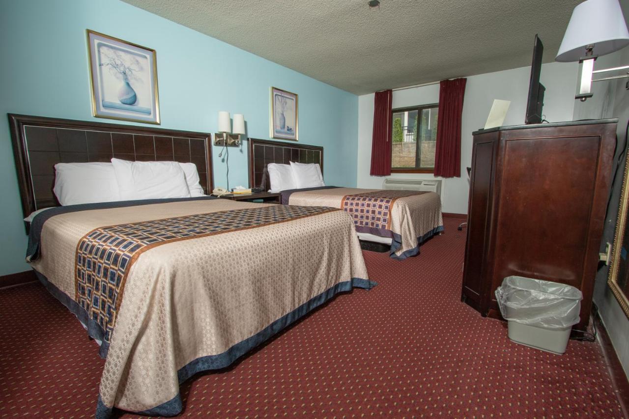 Eastbrook Inn Ronks Εξωτερικό φωτογραφία
