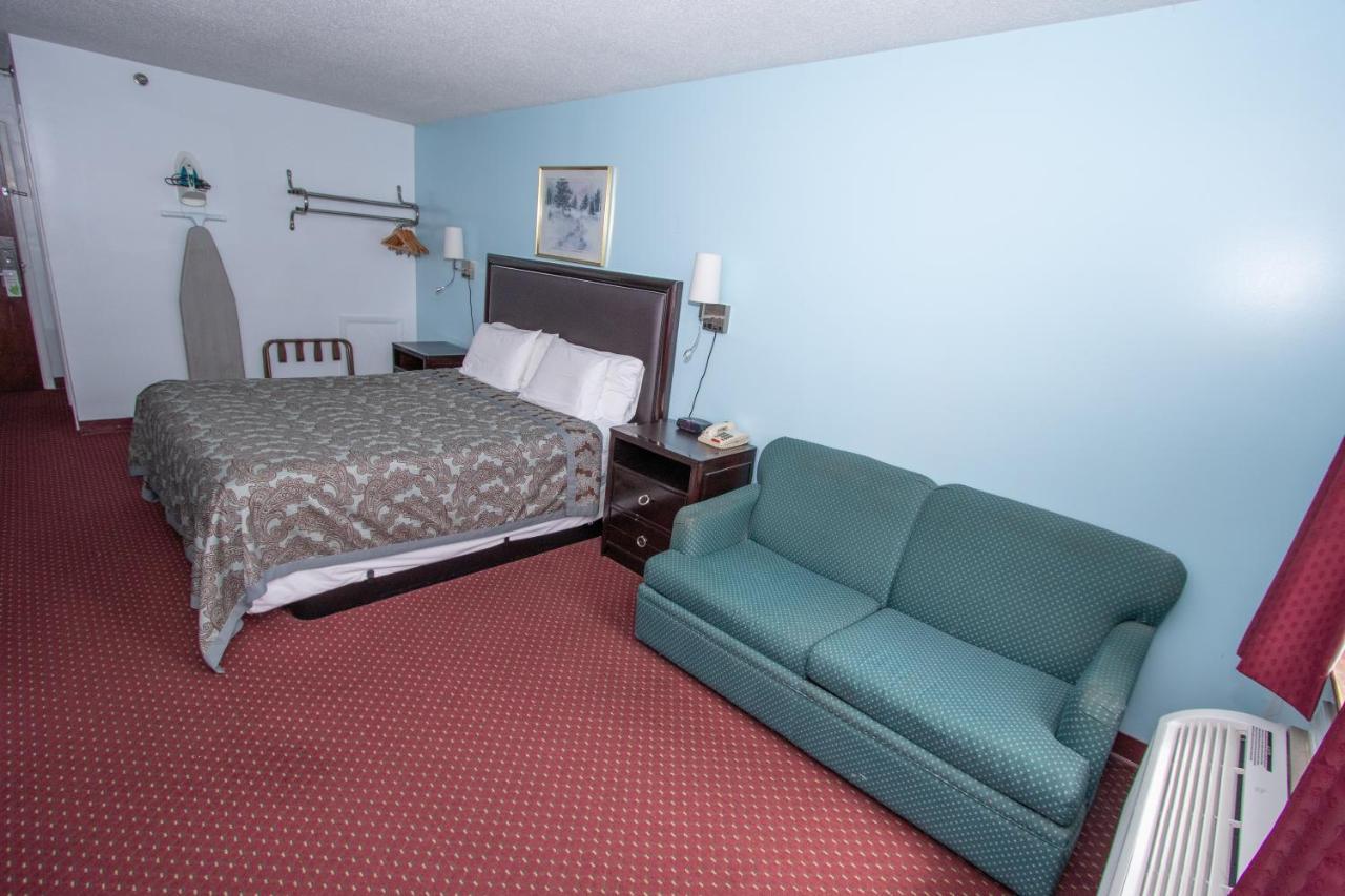Eastbrook Inn Ronks Εξωτερικό φωτογραφία